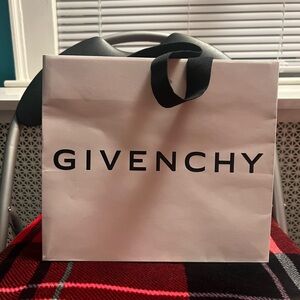 GIVENCHY Shopping Bag